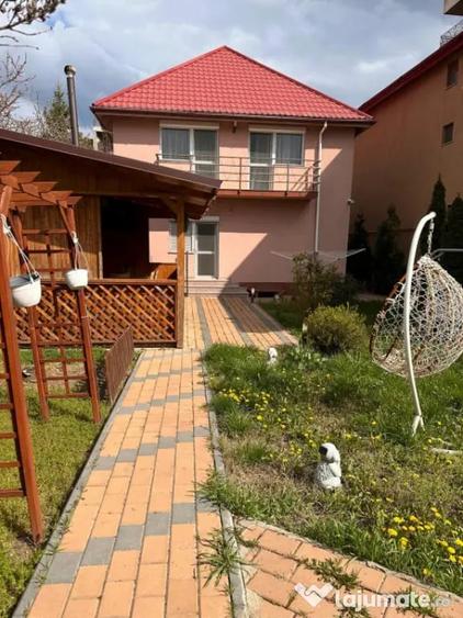 Casă cu 4 camere cu Teren 505 Mp în Mamaia