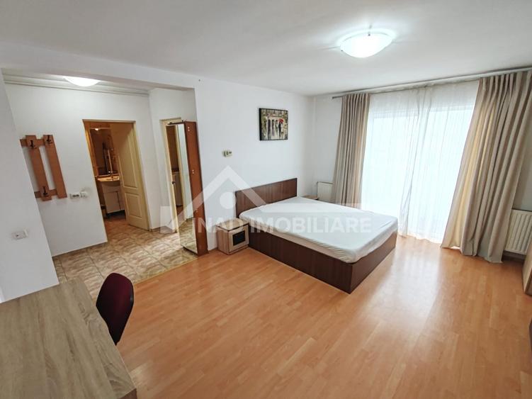Apartament cu o cameră, 35 mp+balcon, parcare, Zorilor Str. Viilor - 5