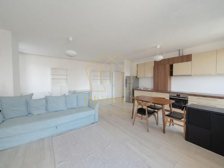 Apartament cu 3 camere decomandat în Bălcescu