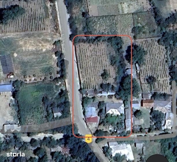 Casă cu 4 camere cu Teren 1900 Mp în Boghești