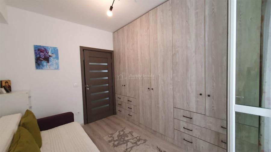 Apartament cu 3 camere decomandat în Burdujeni