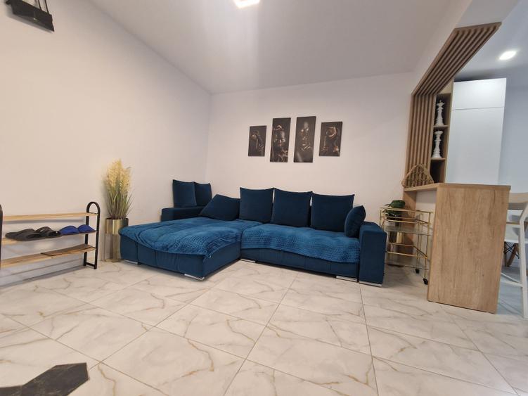 Apartament cu 2 camere semidecomandat în Tomis Plus