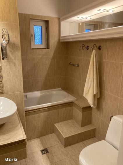 Apartament cu 2 camere decomandat în Florești