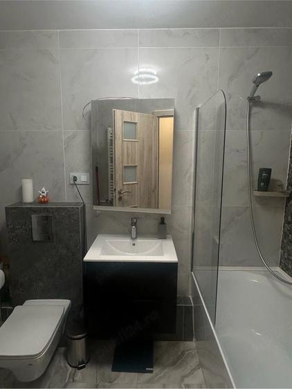Apartament cu 2 camere decomandat în Obor
