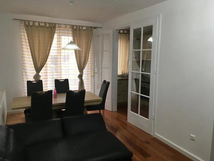 Apartament cu 3 camere semidecomandat în Lazaret