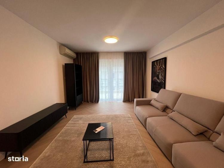 Apartament cu 4 camere în Herăstrău