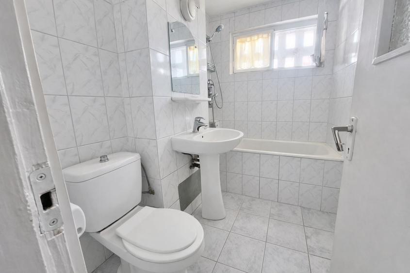 Apartament cu 4 camere decomandat în Mănăștur