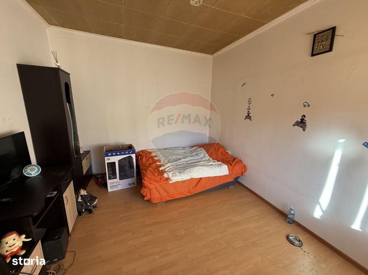 Casă cu 4 camere în Valea Muscelului