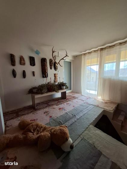 Casă cu 5 camere cu Teren 630 Mp în Miroslava