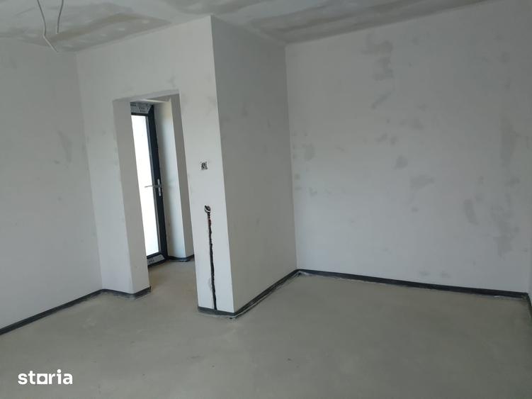 Casă cu 4 camere cu Teren 867 Mp în Chiscani