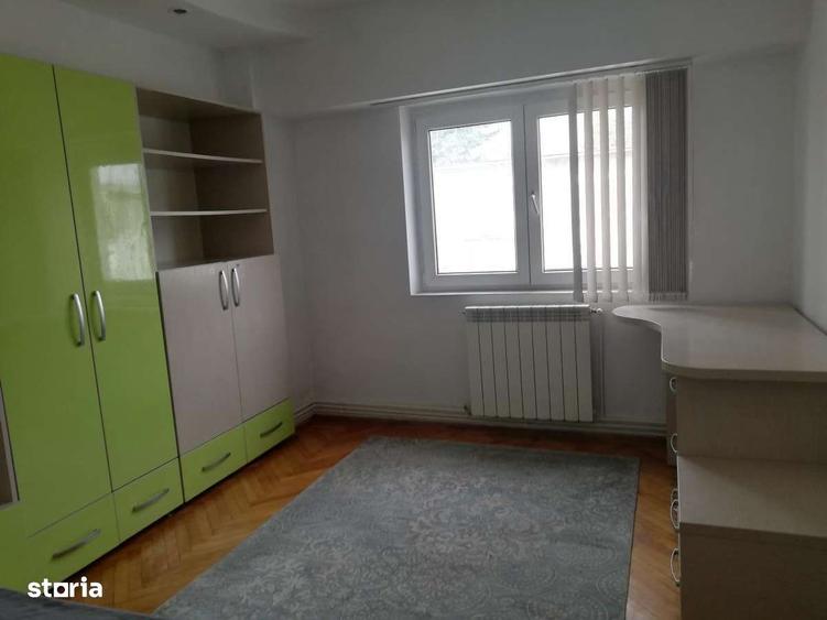 Apartament cu 2 camere decomandat în Câmpina