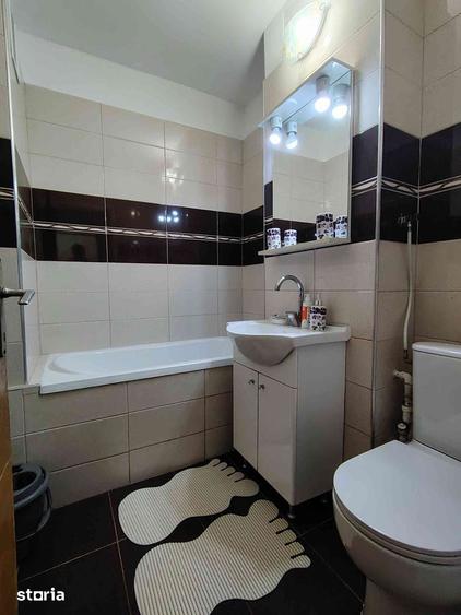 Apartament cu 2 camere în Micro 9