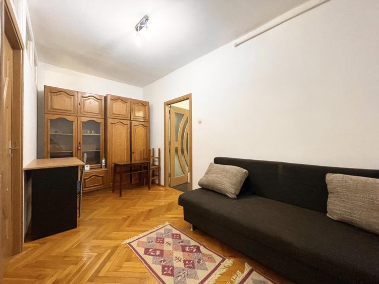 Apartament cu 2 camere semidecomandat, mobilat în Complex Studențesc