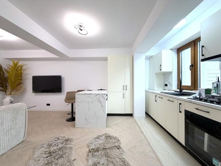 Apartament cu 2 camere semidecomandat, mobilat în Bucureștii Noi