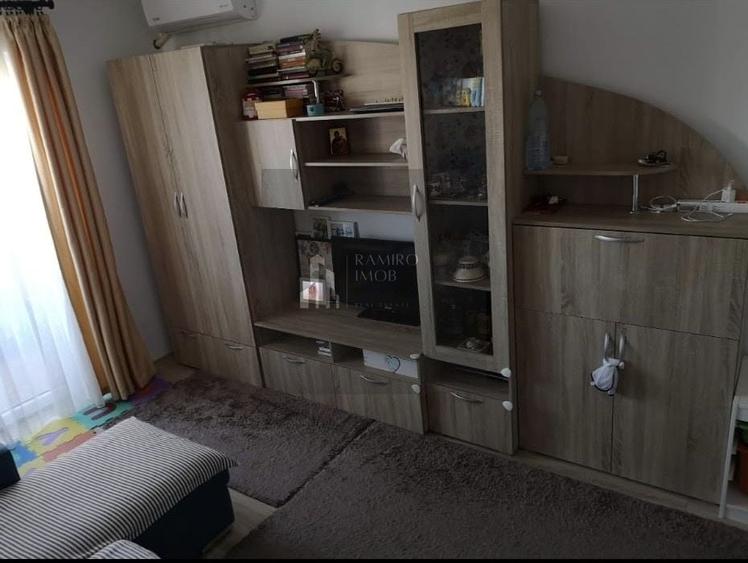 Apartament cu 2 camere decomandat, mobilat în Apărătorii Patriei