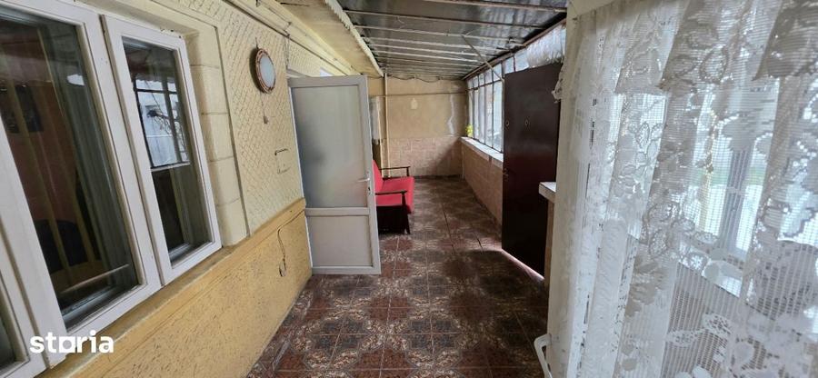 Casă cu 3 camere cu Teren 213 Mp în Alexandriei