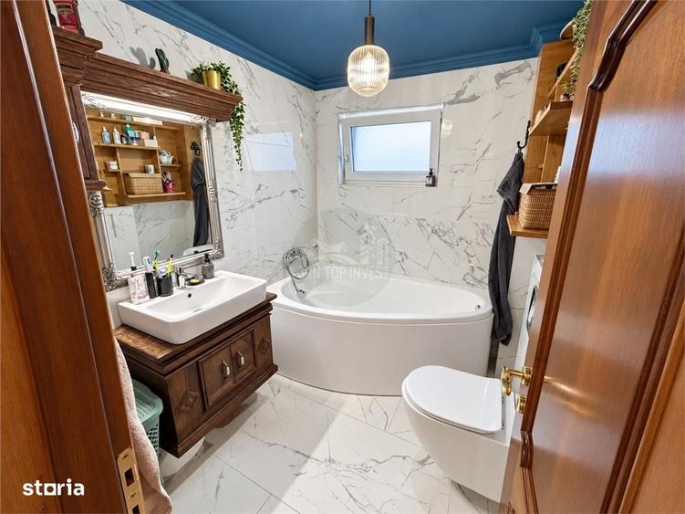 Apartament cu 3 camere decomandat în Central