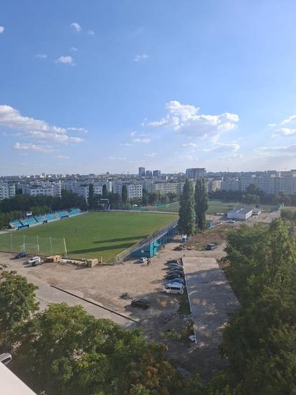 Apartament cu 2 camere semidecomandat în Colentina