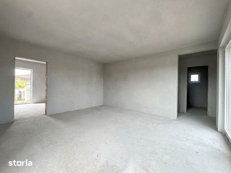 Casa individuala, 4 camere, 94 mp utili, 372 mp teren - Sanandrei - 1