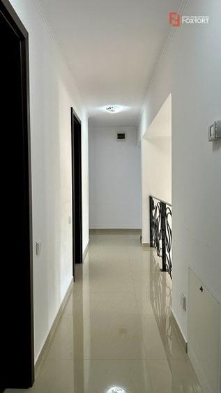 Casă individuală cu 4 camere cu Piscina în Sânandrei