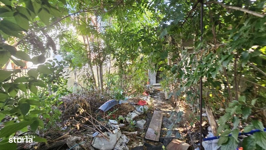 Casă cu 3 camere în Eroii Revoluției