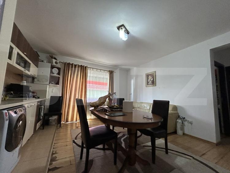 Apartament cu 3 camere decomandat, mobilat în Gherla