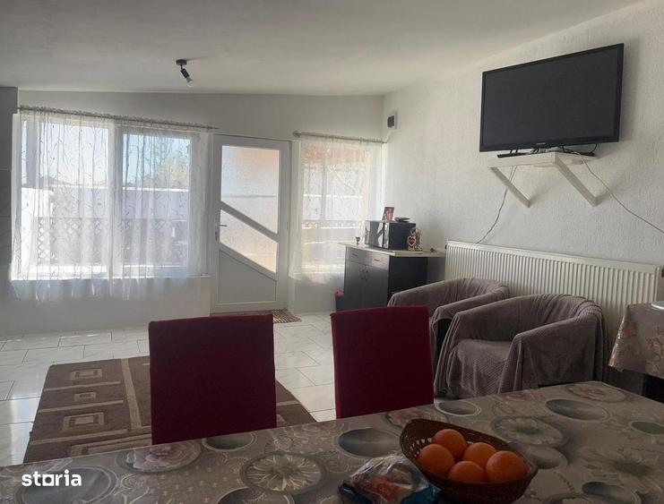 Casă cu 2 camere în Faleza Nord