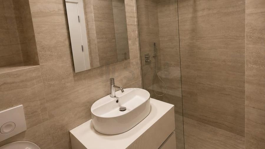 Apartament cu 3 camere decomandat, mobilat în Pipera