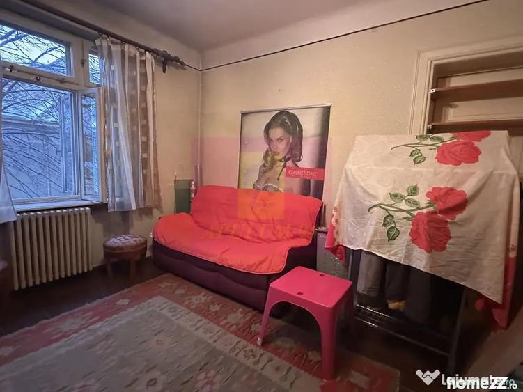 Apartament cu 4 camere semidecomandat în Ferdinand