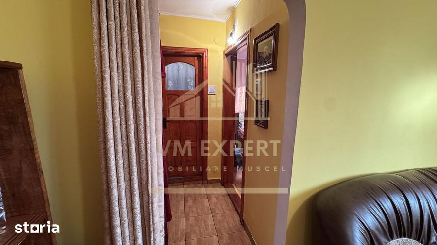 Apartament cu 2 camere semidecomandat în Central