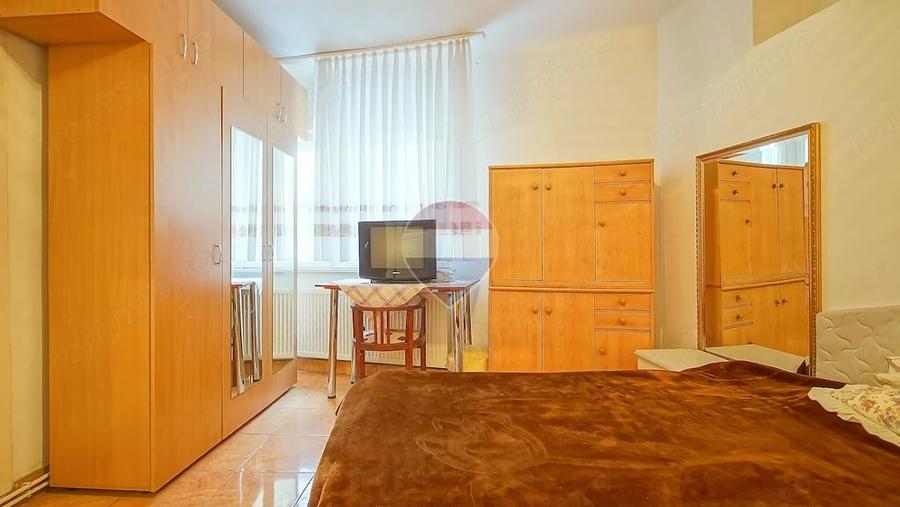 Casă cu 2 camere cu Teren 104 Mp în Schei