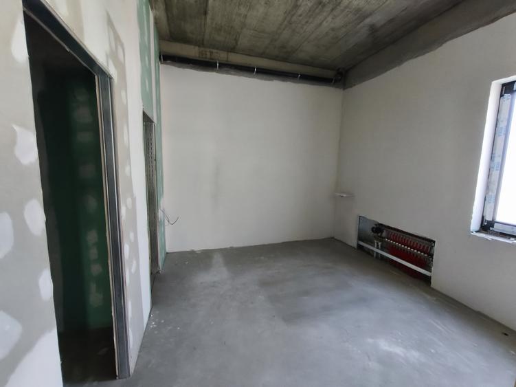 Spațiu comercial, de 100.7200012207 mp, în Tomis Nord