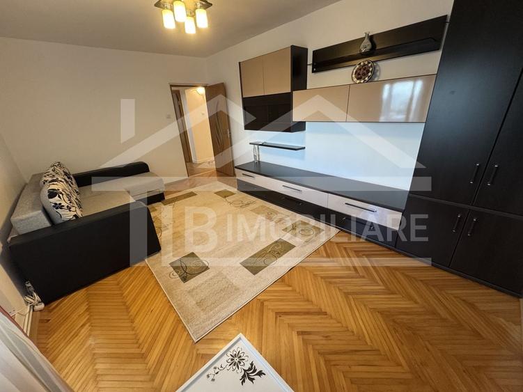 Apartament cu 2 camere decomandat în Pandurilor