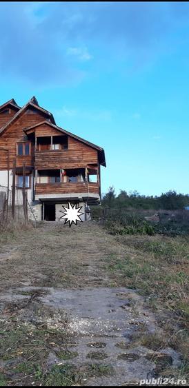 Casă cu 2 camere cu Teren 5600 Mp în Berislăvești