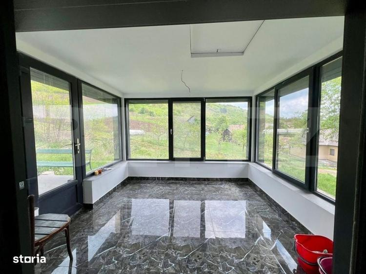 Casă cu 3 camere în Dumbrava