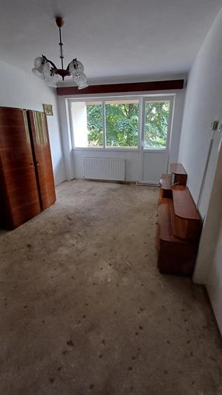Apartament cu 2 camere decomandat în Micro 14
