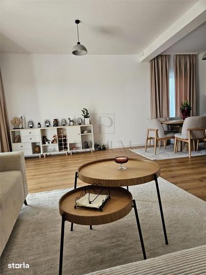 Casă cu 4 camere cu Teren 262 Mp în Central