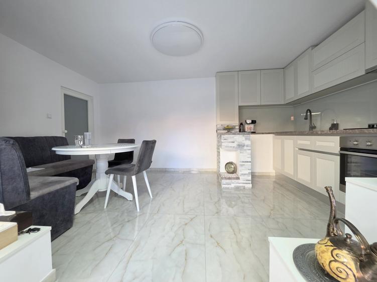 Casă individuală cu 2 camere cu Teren 200 Mp în Muncii