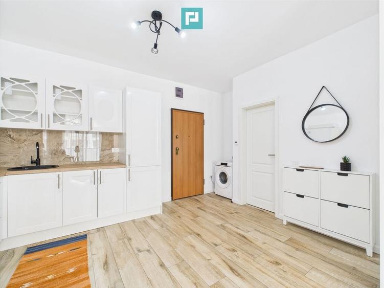 Apartament cu 2 camere semidecomandat, mobilat în Torontalului