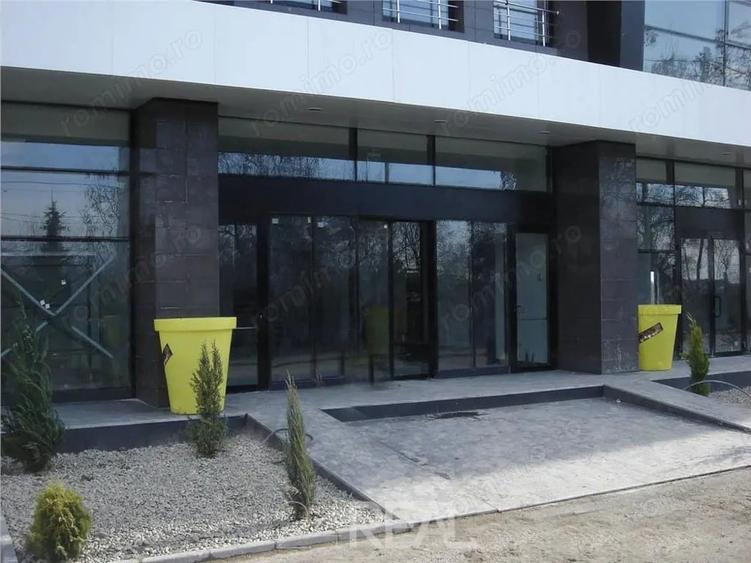Spațiu comercial, în Central