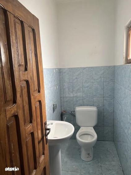 Spațiu comercial, de 700 mp, în Corod