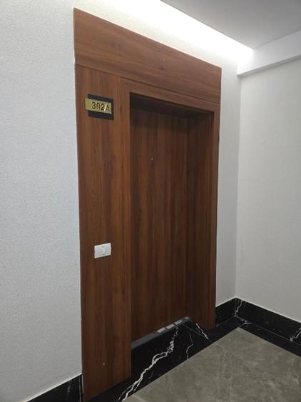 Apartament cu 3 camere în Străulești