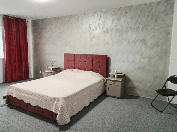Apartament cu 3 camere decomandat în Obor