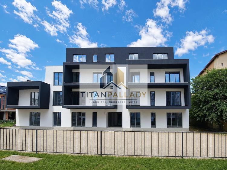 Apartament cu 3 camere decomandat în Titan