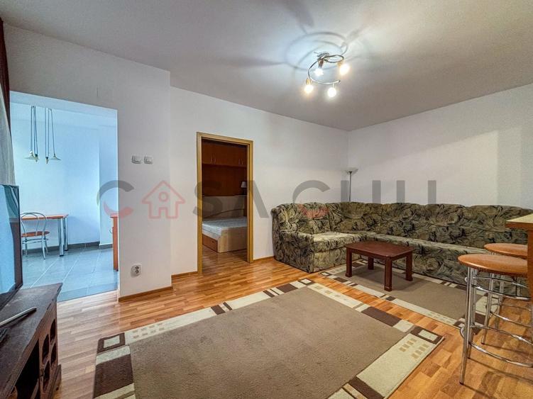 Apartament cu 2 camere semidecomandat, mobilat în Gheorgheni