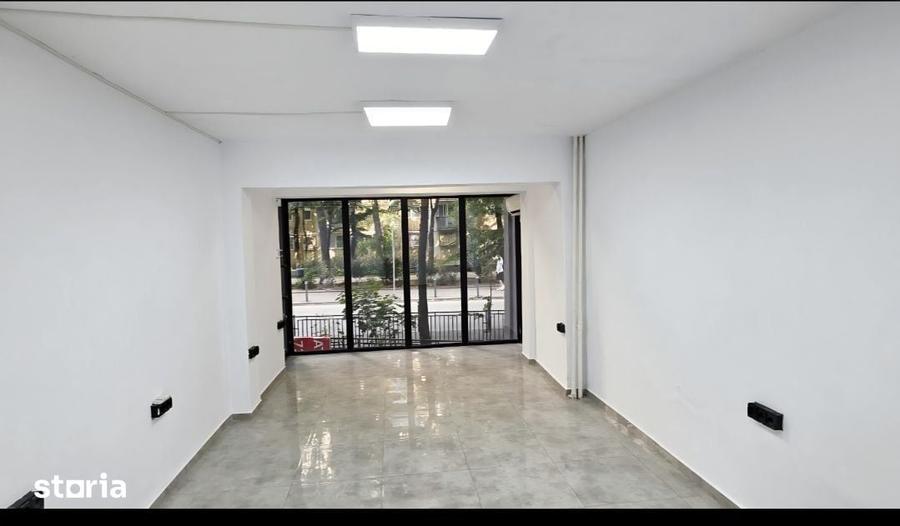 Spatiu Comercial 45 mp | Iuliu Maniu - Metrou Gorjului | Vitrina 6m - 4