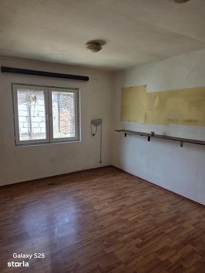 Casa cu 4 camere, teren 236 mp, acces asfaltat - 11