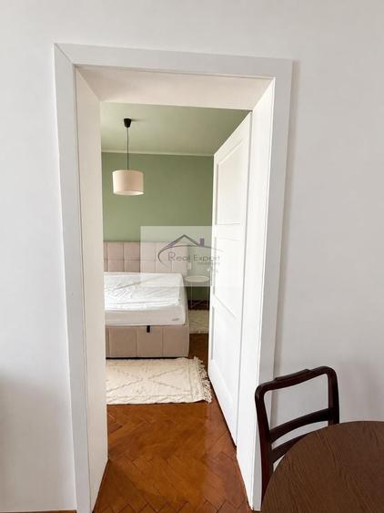 Apartament cu 2 camere semidecomandat în Central