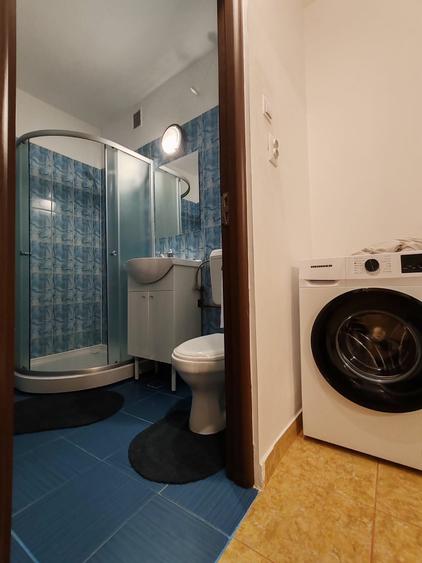 Apartament cu 2 camere semidecomandat în Sud