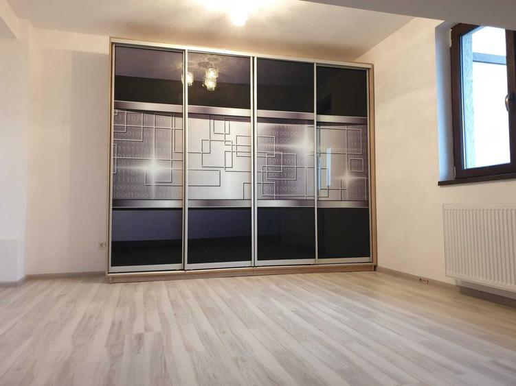 Apartament cu 2 camere decomandat în Lacul Tei